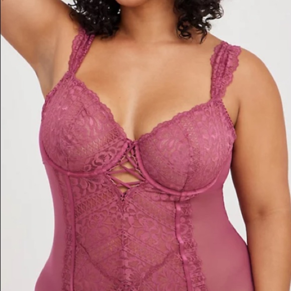 TORRID NWT UNDERWIRE BODYSUIT - LACE & MESH VIOLET - Picture 7 of 8